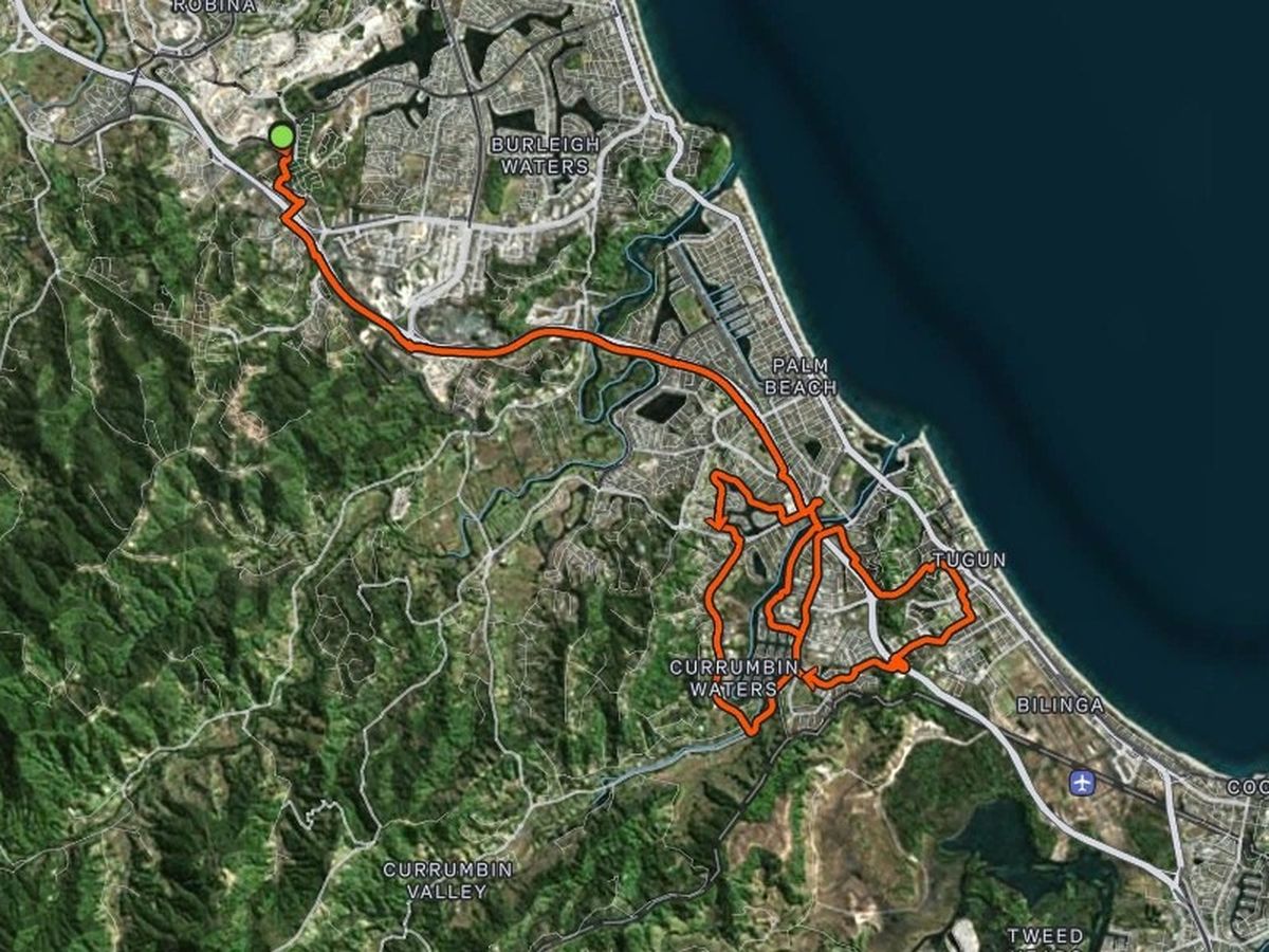 My recorded cycle. The intersecting circular routes are where the group cycled