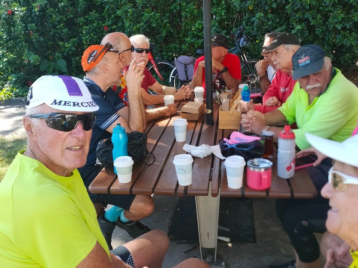 Coffee stop, sorry missed Danielle but have her water bottle
