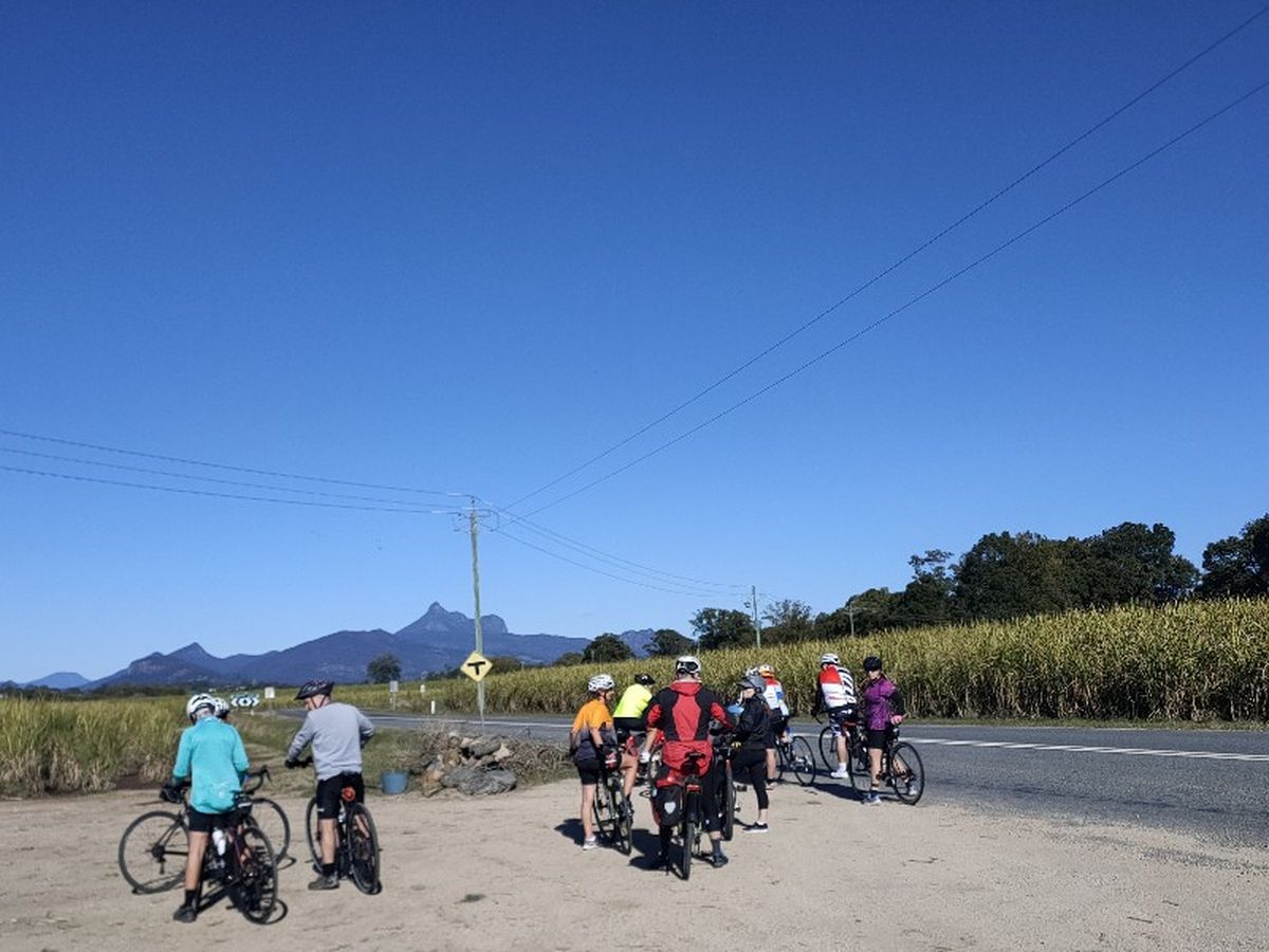Regroup at first junction, Mt Warning - Wollumbin